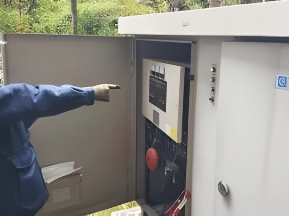 負荷試験実施中の画像