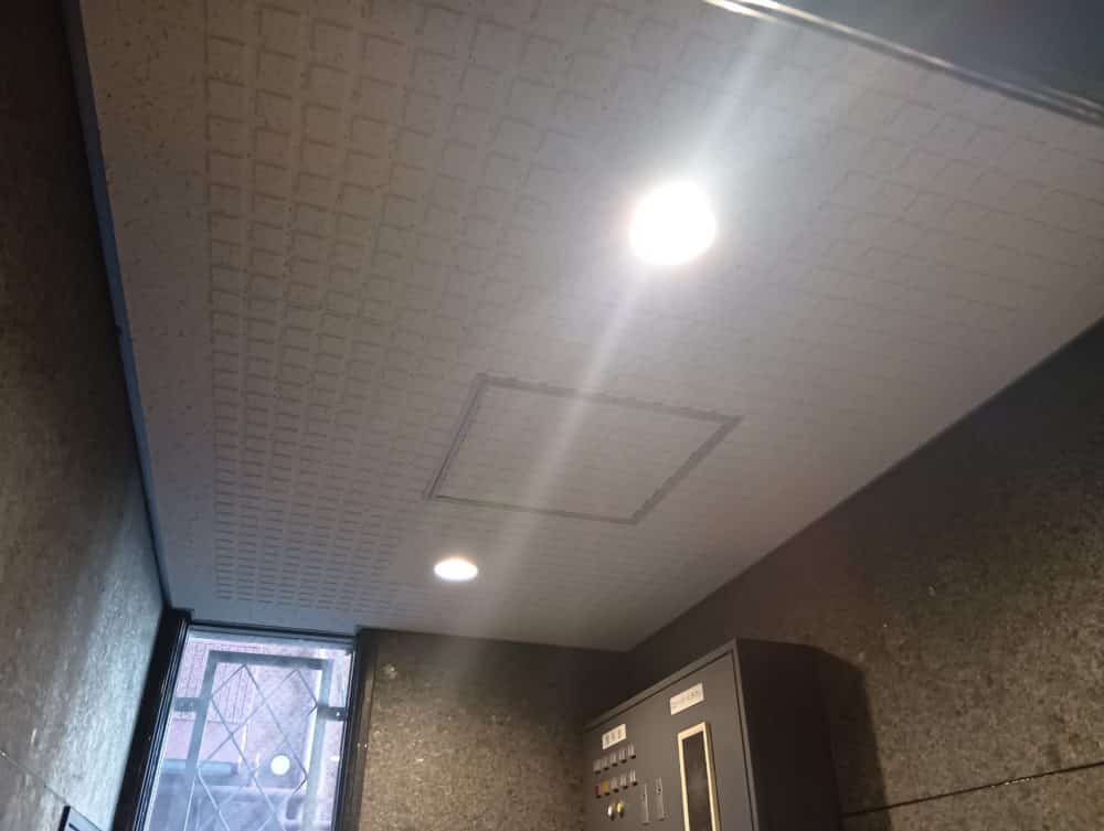 照明が点いている画像