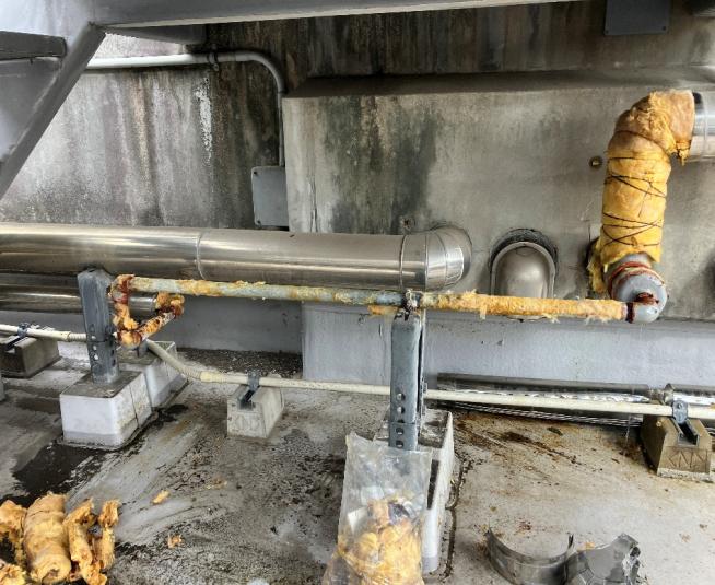 給水管の漏水箇所を調査しているときの画像